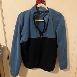 Uniqlo men’s sweater